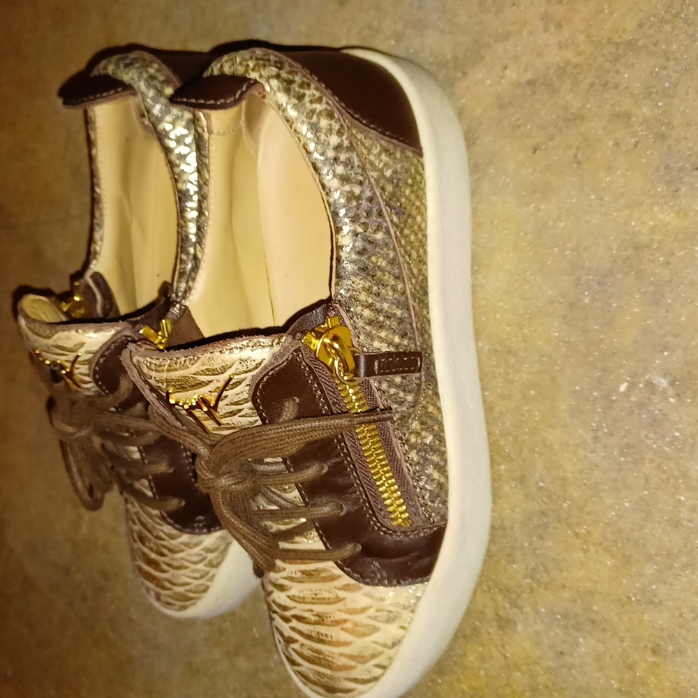 Giuseppe Zanoti sneakers